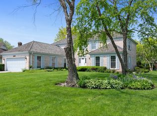 2533 Osage Dr, Glenview, IL 60026