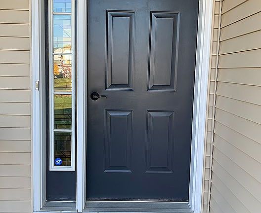 2nd image of 50A Raylinsky Ln