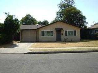 1277 N Safford Ave, Fresno, CA 93728