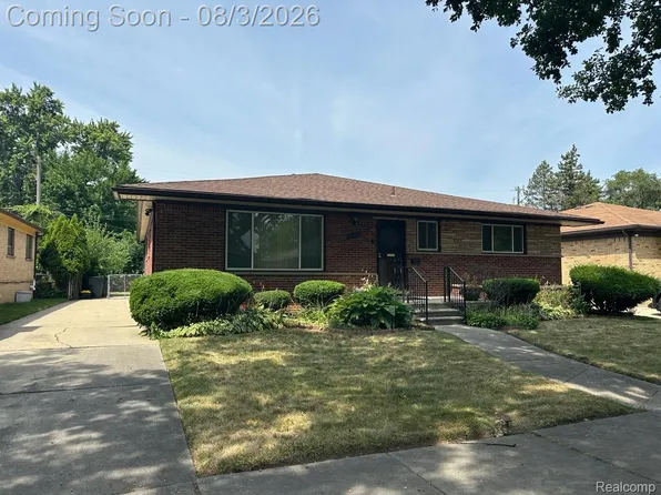 23271 Harding Ave, Oak Park, MI 48237
