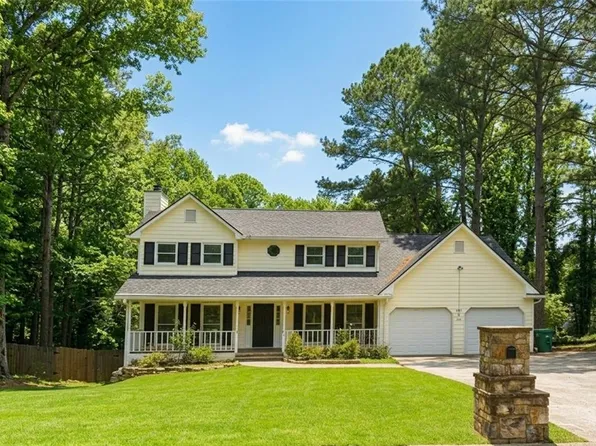 4481 Shiloh Hills Dr, Snellville, GA 30039