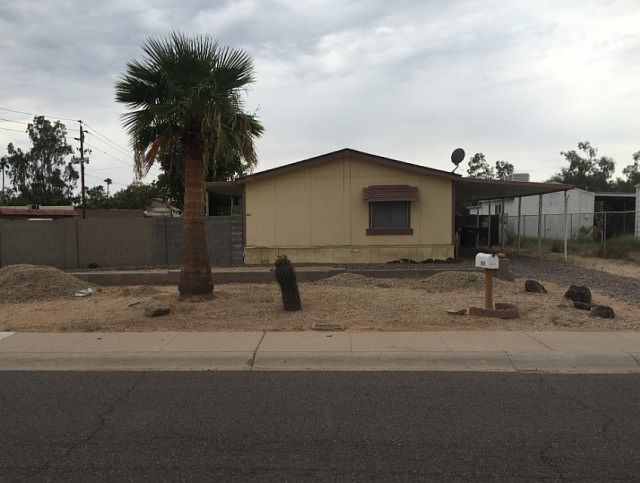 2nd image of 2649 E Marconi Ave