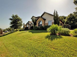 304 Hazeltine Dr, Lakeway, TX 78734