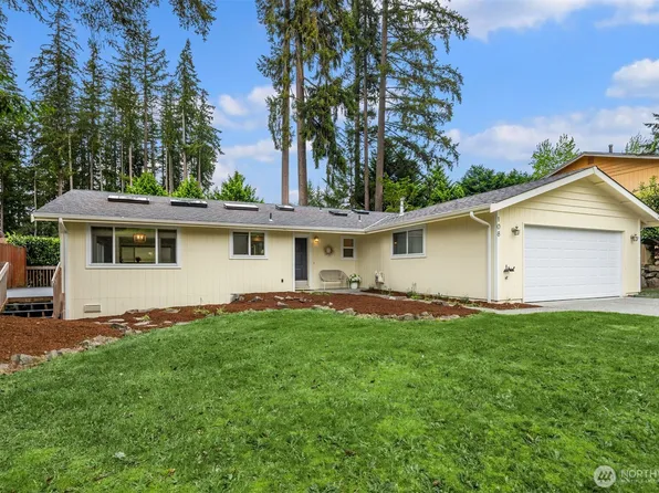 108 151st Place SE, Lynnwood, WA 98087