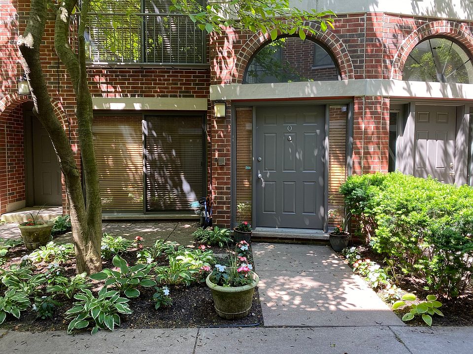 1st image of 2520 N Sheffield Ave APT Q
