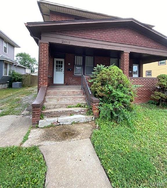 1st image of 2446 State St