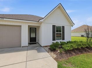 16318 Blossom Ln, Tickfaw, LA 70466