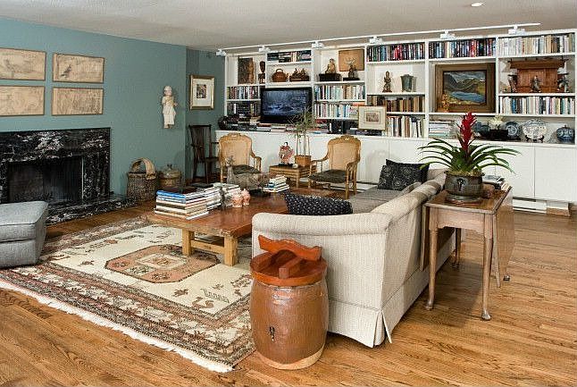 Large Formal Living Room