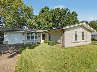 2025 Derhake Rd, Florissant, MO 63033