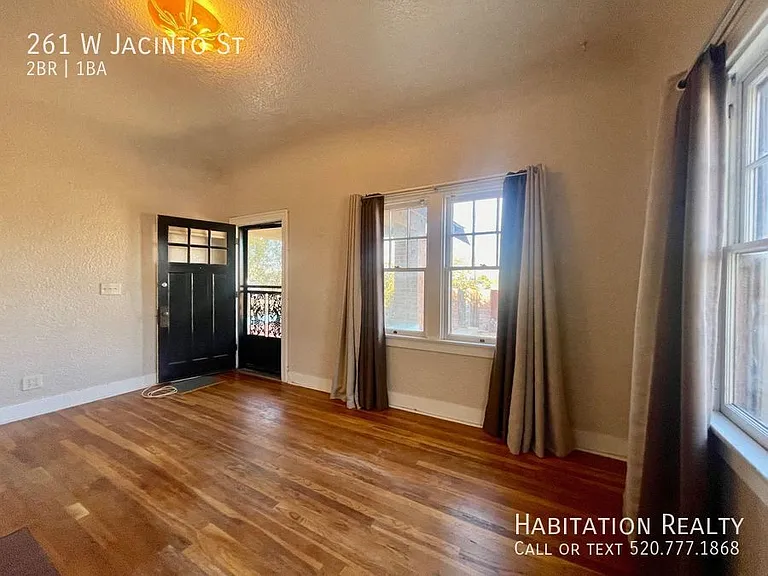 261 W Jacinto St — Photo 7