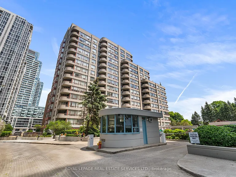 5785 Yonge St #601 — Photo 38