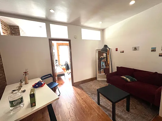 Rented by Best Apartments North Inc | media 12