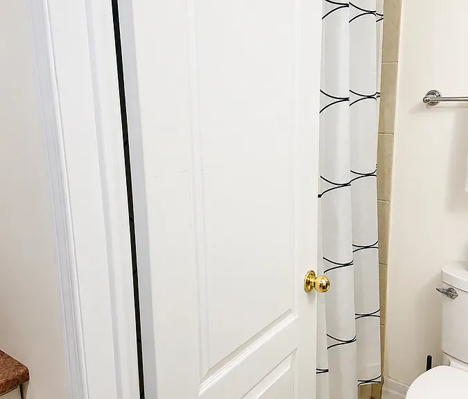 111 Crichton St #9 — Photo 9