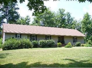 295 Sine Ln, Erin, TN 37061