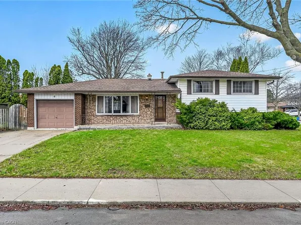 4 San Marco St, Hamilton, ON L9C 5M7