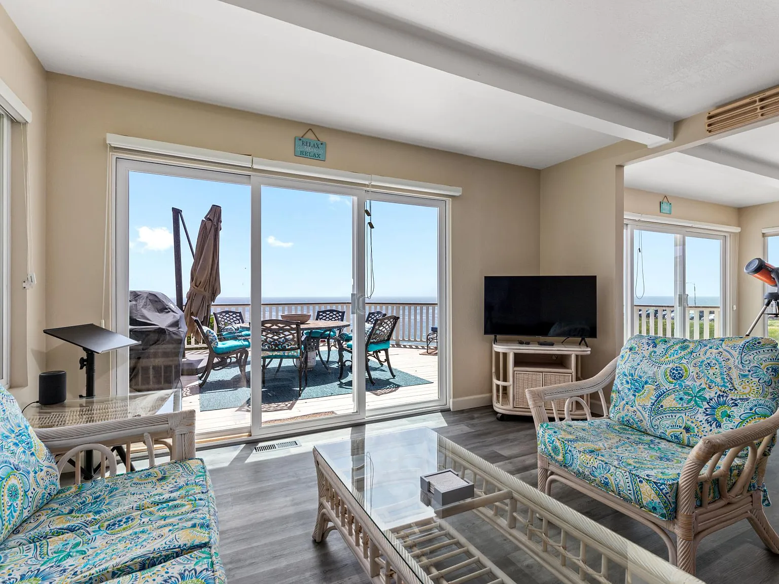 2124 W Cliff Dr — Photo 4