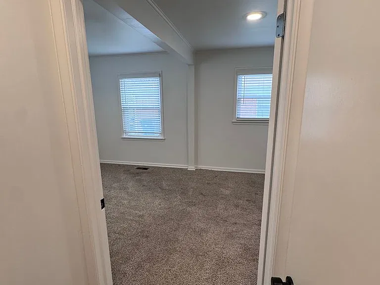 4130 E 22nd Pl — Photo 12