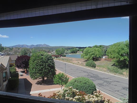 Veranda View of Mt/Lake 