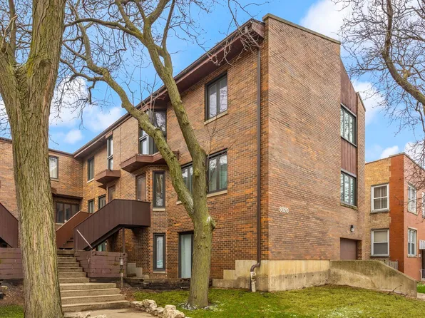 8020 Kilpatrick Ave #F, Skokie, IL 60076