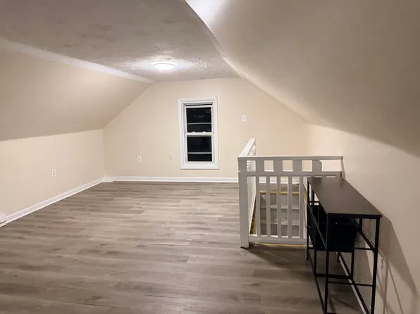 112 Charles St, Waterbury, CT
