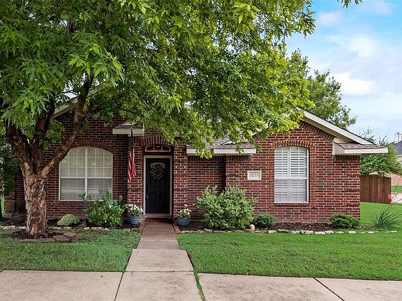 2nd image of 3225 Weeping Willow Ct