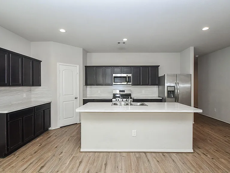 14118 Silver Falls Ct — Photo 12