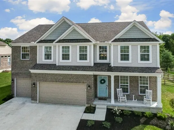 1720 Red Clover Dr, Lebanon, OH 45036