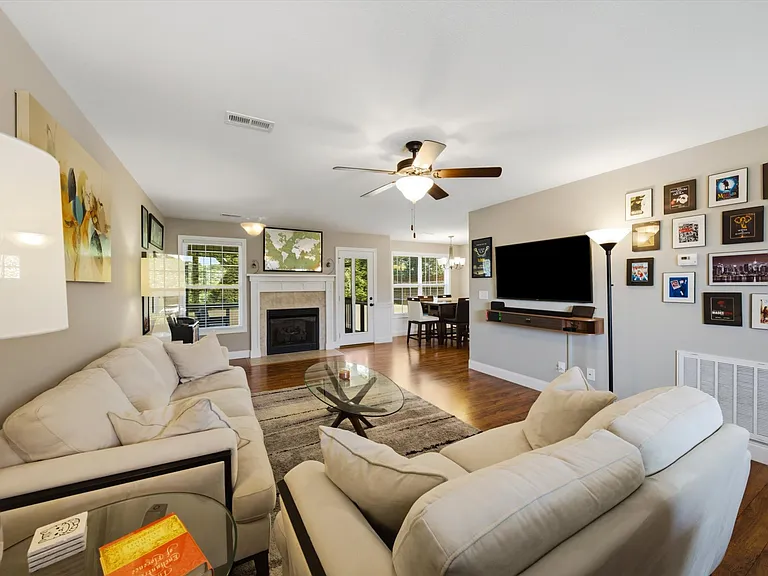 6119 Park Shadow Way — Photo 7
