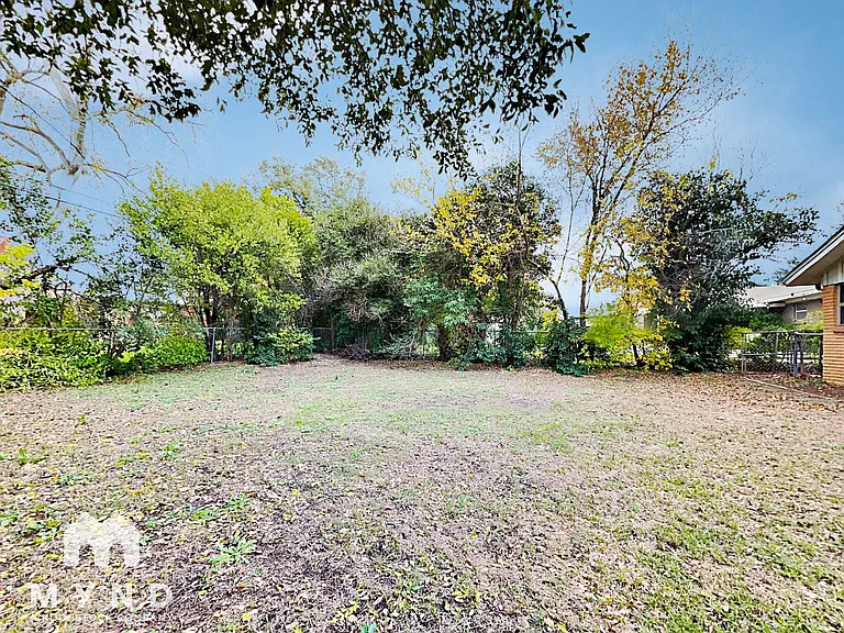 5244 Greene Ave — Photo 18