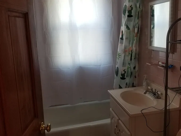 42 Hilton St #1 — Photo 6