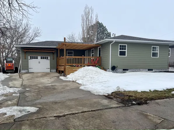 1121 N Huron Ave, Pierre, SD 57501