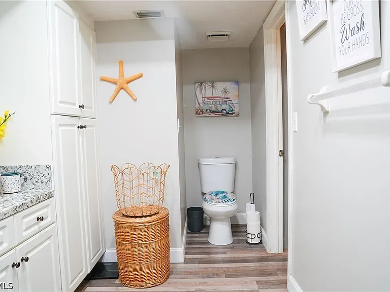 114 Greenwood Ave — Photo 14