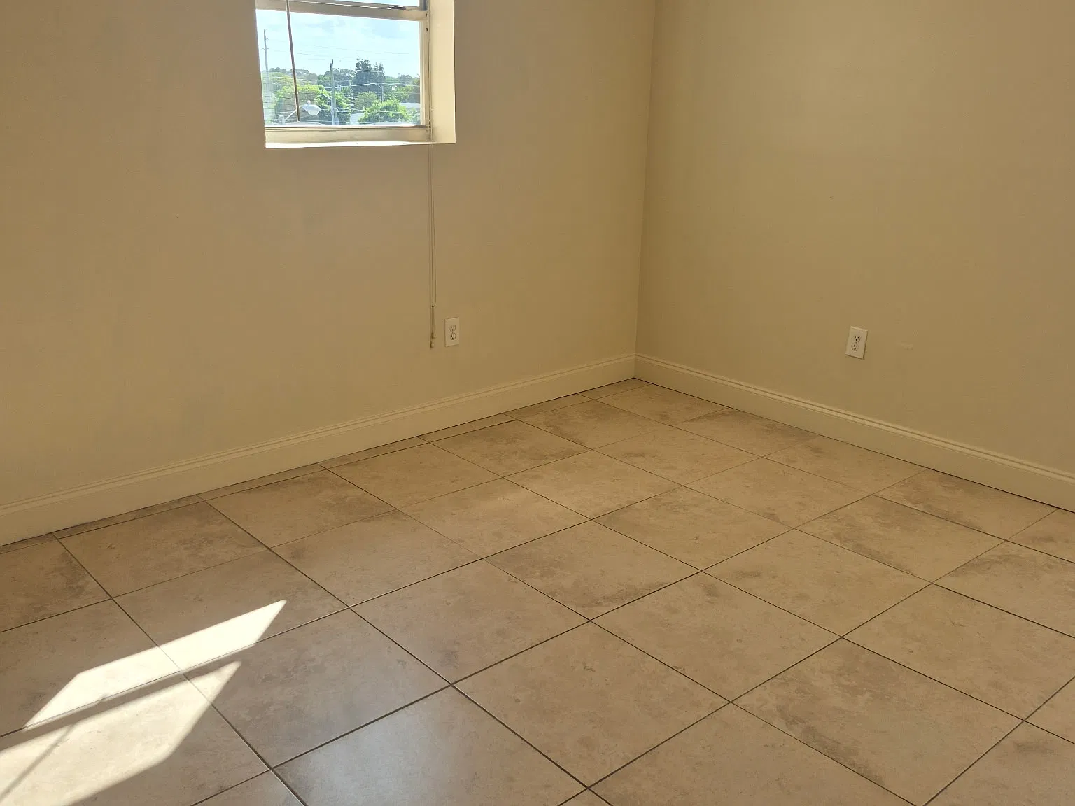 2 bed, 782 sqft, $1,950 — Photo 4