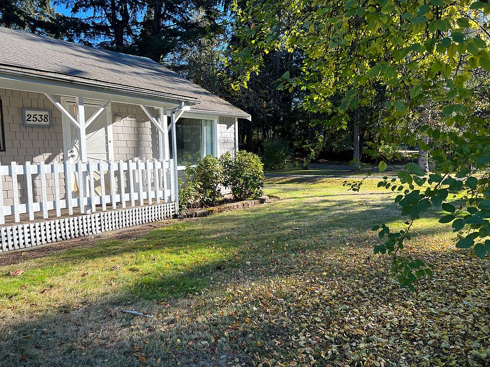 1st image of 2538 Marine Dr