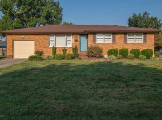 8304 Aspen Ave, Louisville, KY 40258