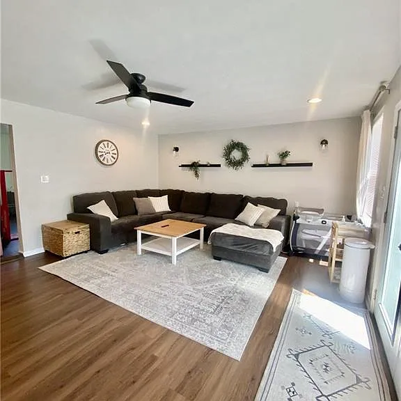 121 Winshire St — Photo 9