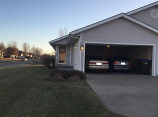 7205 SW 23rd Ct, Topeka, KS 66614