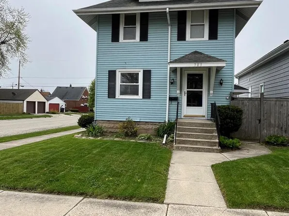701 Menomonee AVENUE, South Milwaukee, WI 53172