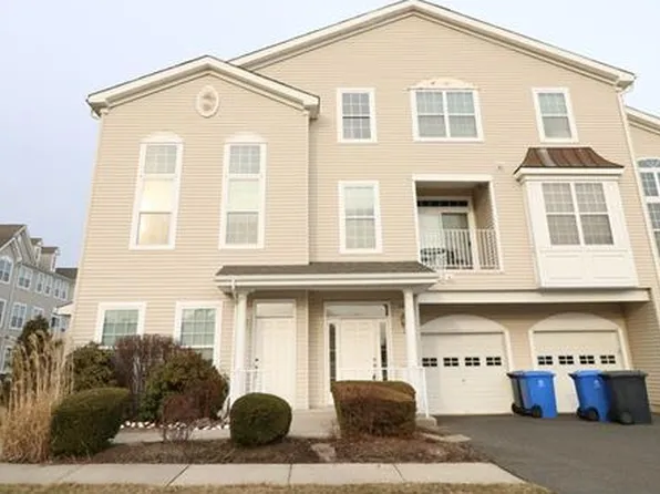 33 Farrah Dr, Manahawkin, NJ 08050