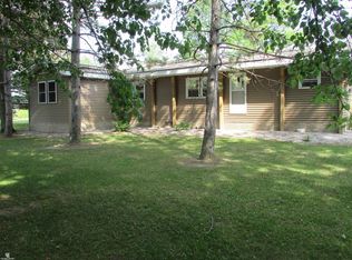 1221 E Fremont Rd, Melvin, MI 48454