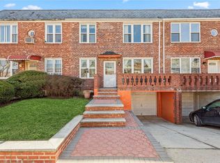 13842 Jewel Ave, Flushing, NY 11367