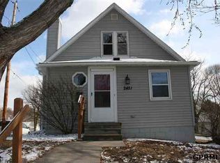 2451 S 38th St, Omaha, NE 68105