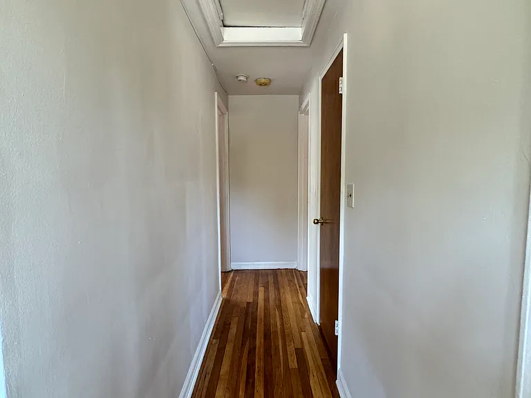 245 Fort Lee Rd — Photo 6