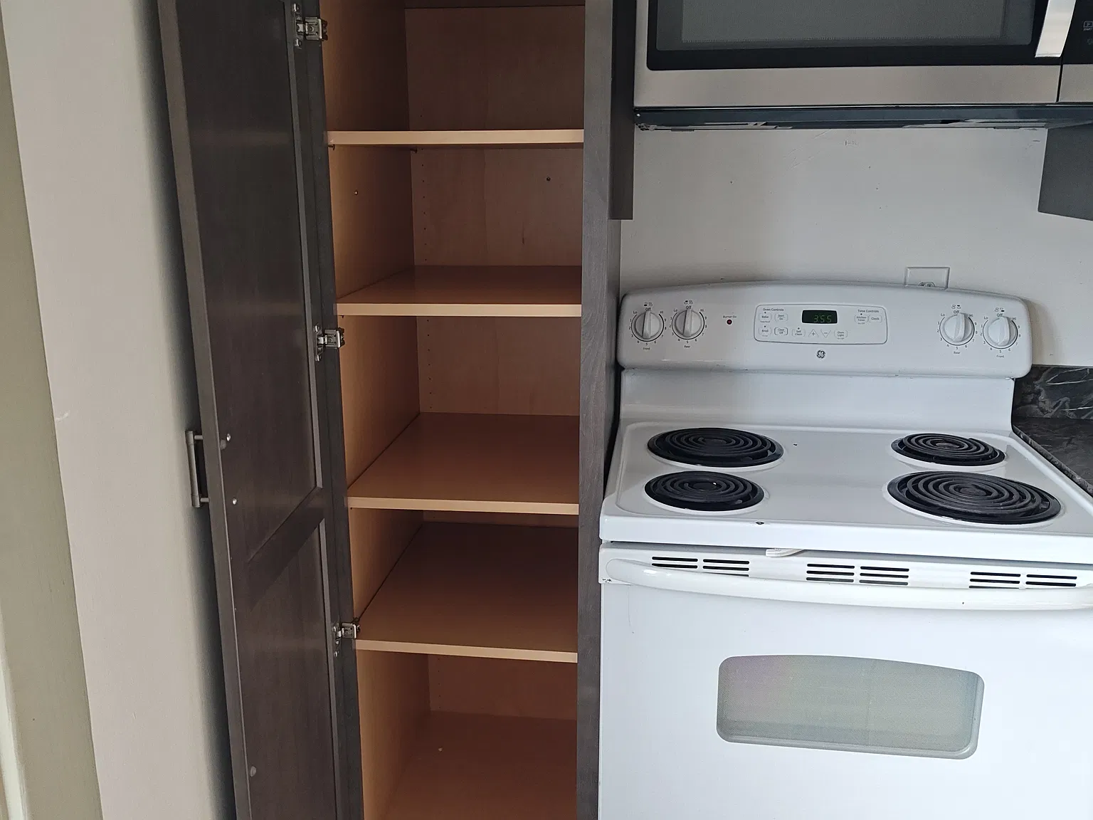 1 bed, $1,100 — Photo 2