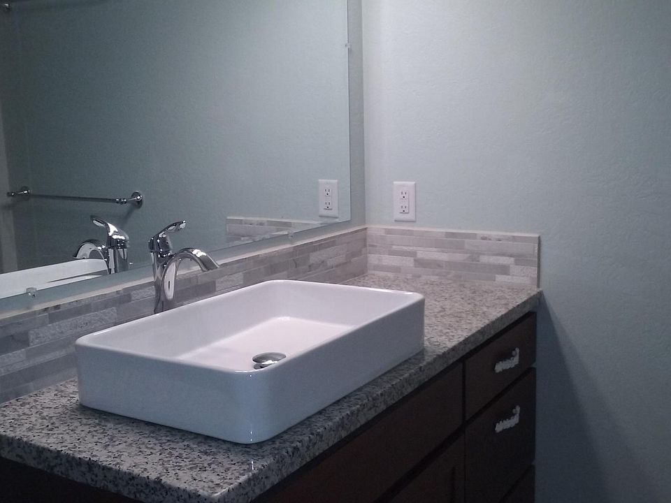 2nd image of 3033 Delaford Loop