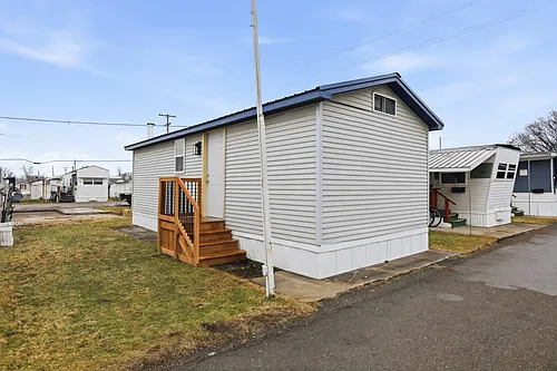 22600 Middlebelt Rd #D13 Photo 1