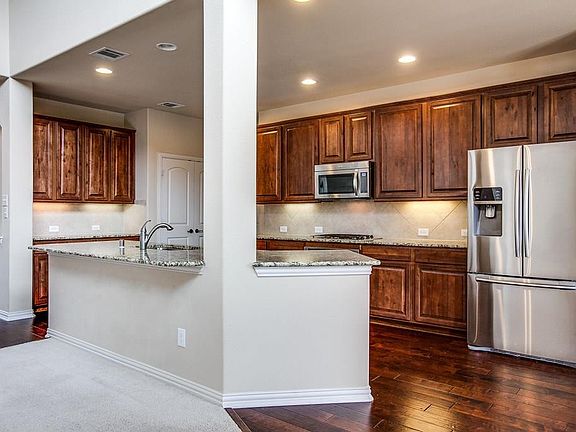 4th image of 7345 Desert Willow Dr