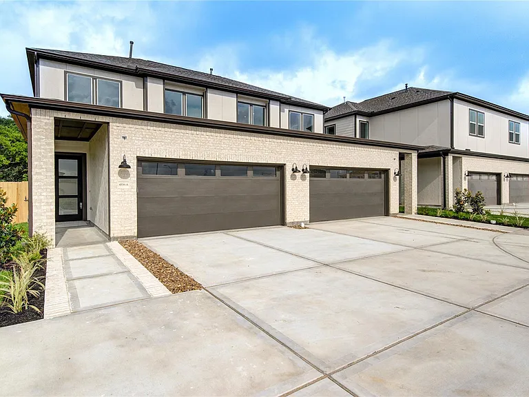 4336 Avron Dr #A — Photo 1