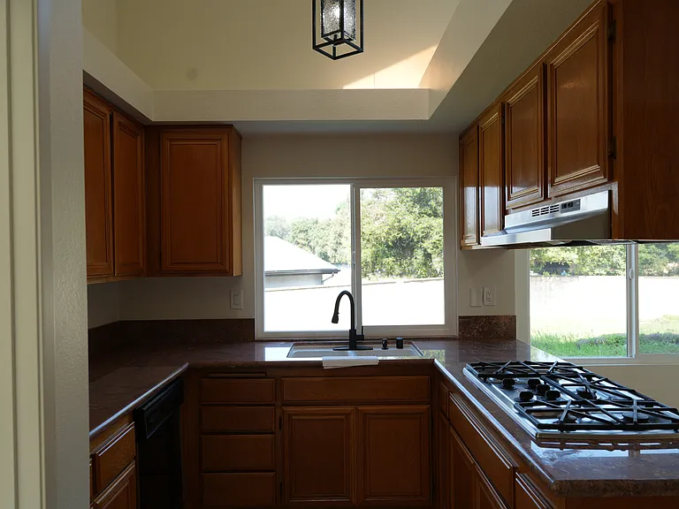 103 Crystal Springs Rd — Photo 37