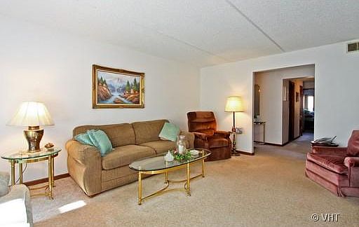 2nd image of 6316 W Montrose Ave #203W